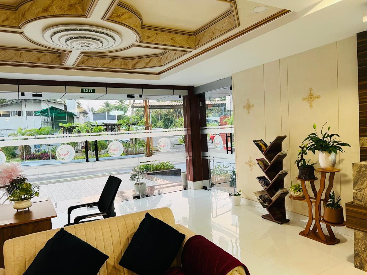 Hotel Seapark Коллам Экстерьер фото