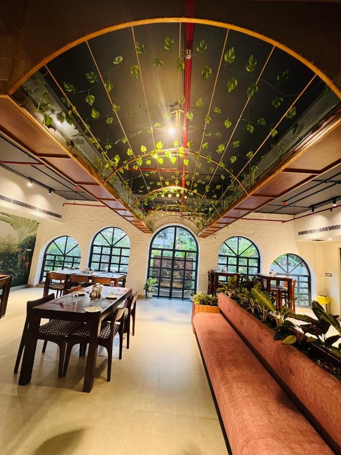 Hotel Seapark Коллам Экстерьер фото